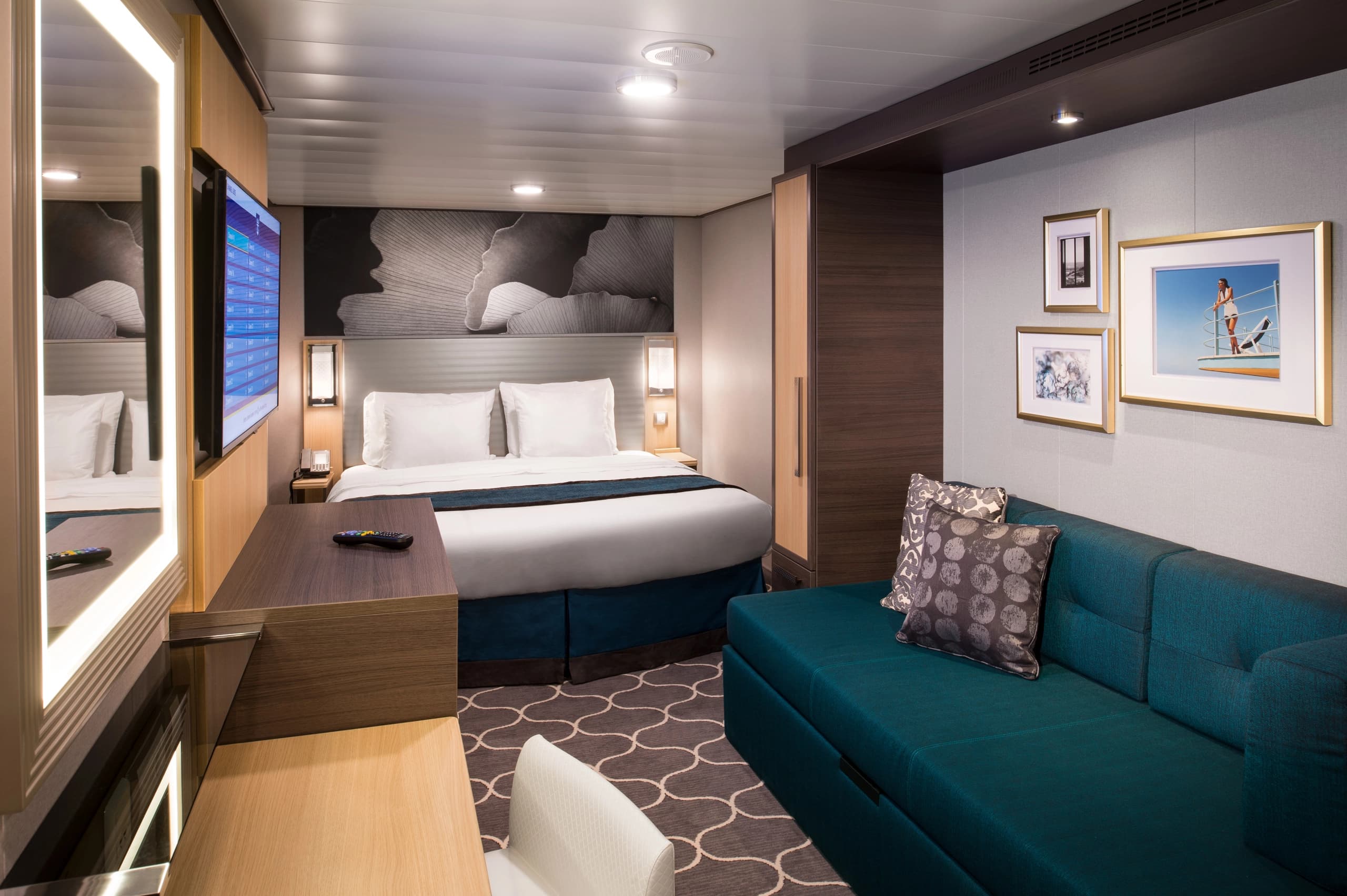 Wonder of the Seas Interior Stateroom